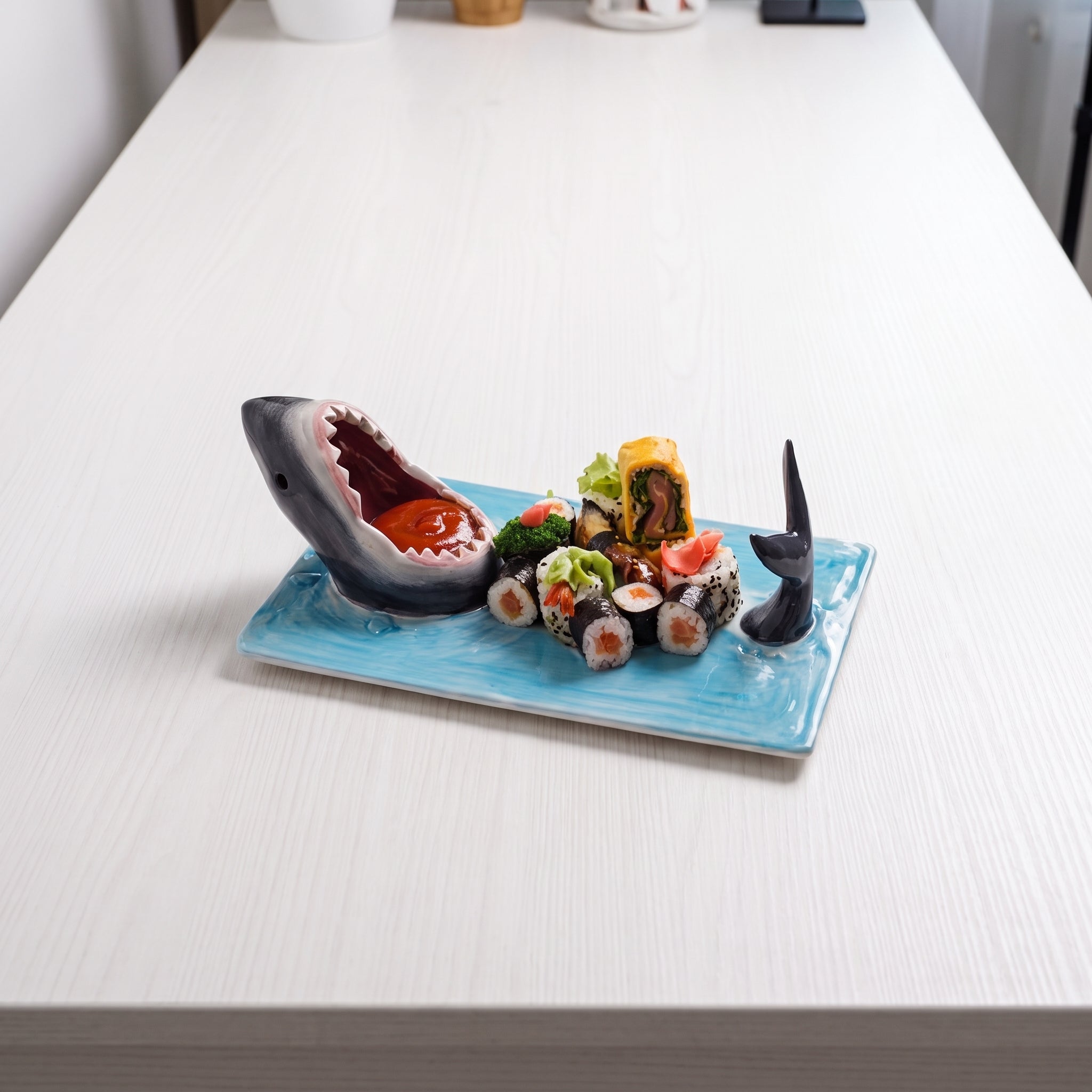 Shark plate